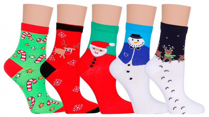 Новогодние носки для подарков + подарки = настоящая сказка
